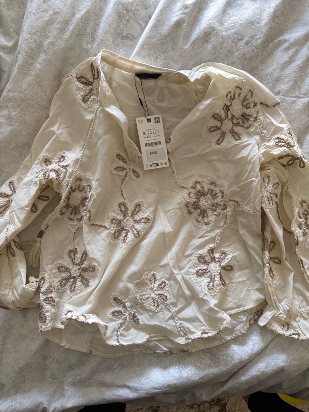 Zara Cream Button-Down Blouse with Tan Floral Embroidery